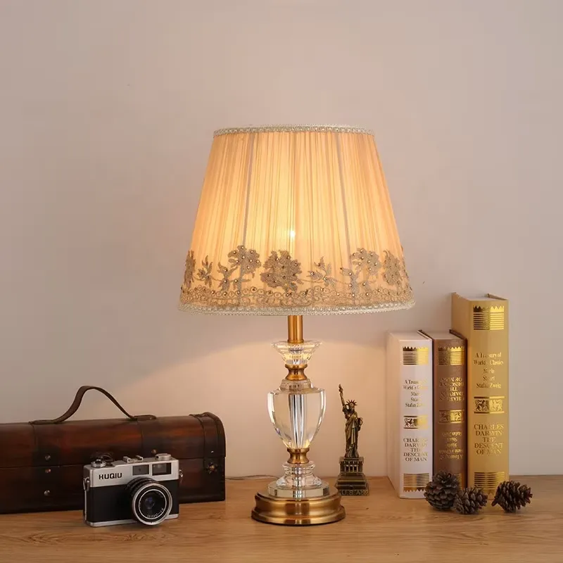 Modern Kristal LED Masa Lambas - Light Switch incelemesi ve fiyatı